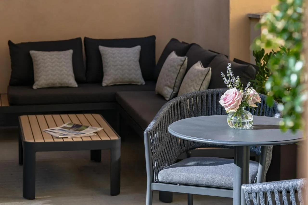 Palazzo Signoria Luxury Apartments 2-David Florence Italy