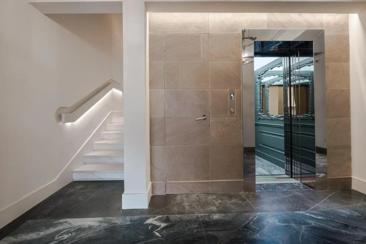 Palazzo Signoria Luxury Apartments 2-David Florence